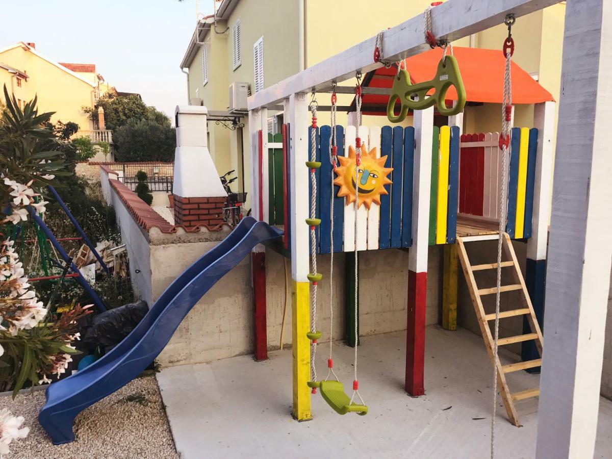 וודיצה Apartments Villa Dolmar מראה חיצוני תמונה